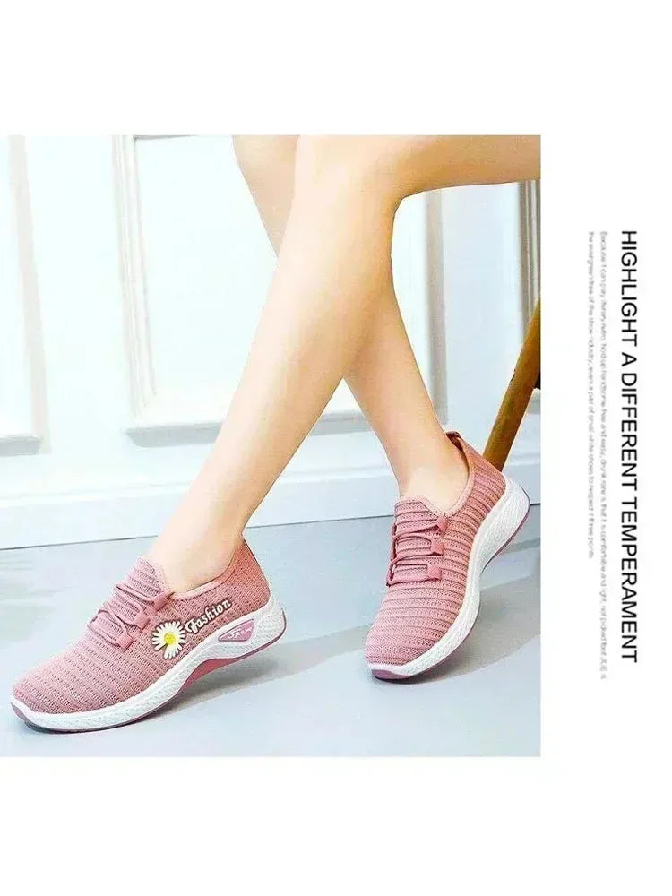 Women's Sneakers 2025 New Spring and Summer Fashion Versatile Soft Sole Lightweight Casual Running Shoes for Children