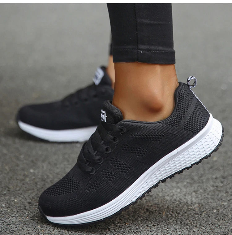 Women's Sneakers Fashion 2025 New Platform Ladies Shoes Trainers Casual Sneaker Woman Lace Up Tenis Feminino Female Sneakers