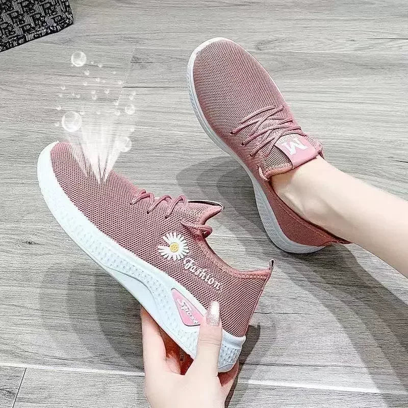 Women's Sneakers 2025 New Spring and Summer Fashion Versatile Soft Sole Lightweight Casual Running Shoes for Children