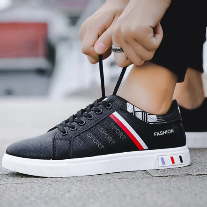 Men's Sneakers White Casual Shoes Lightweight Breathable Flats Fashion Lace-up Vulcanized Shoes Non Slip Outdoor Men Shoes Tenis